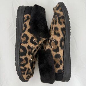 Hey Dude Leo Nut Britt Faux Fur Lined Leopard Print Shoes Womens Size 8